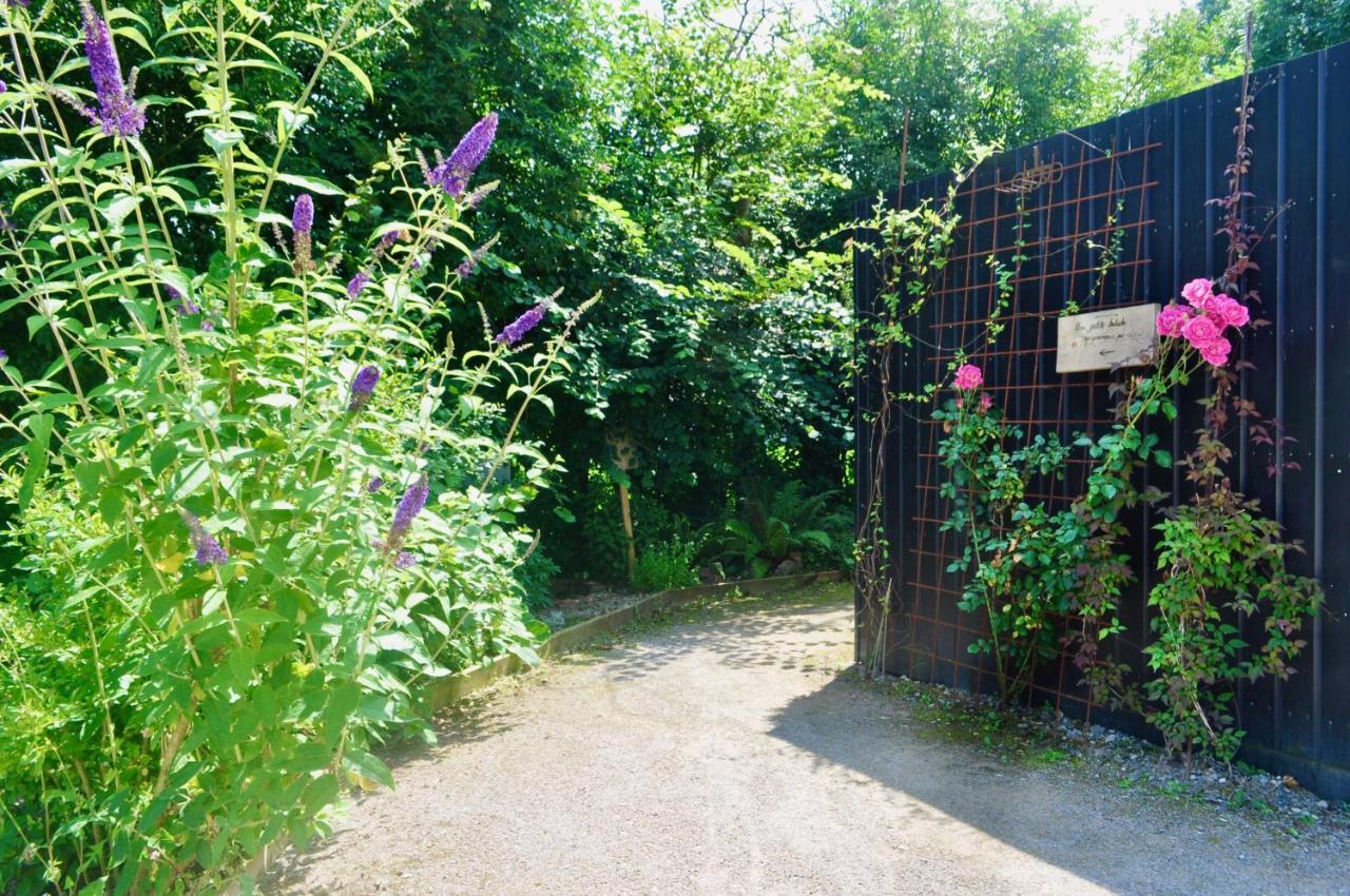 Les Bobos A La Ferme Bed & Breakfast La Madelaine-sous-Montreuil Екстериор снимка