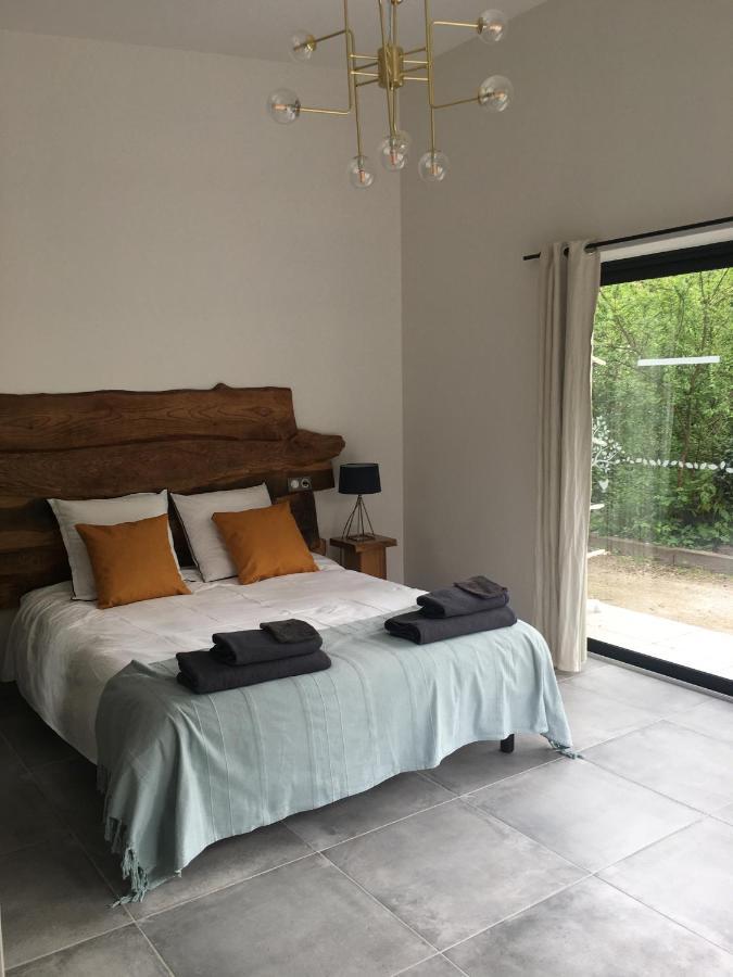 Les Bobos A La Ferme Bed & Breakfast La Madelaine-sous-Montreuil Екстериор снимка