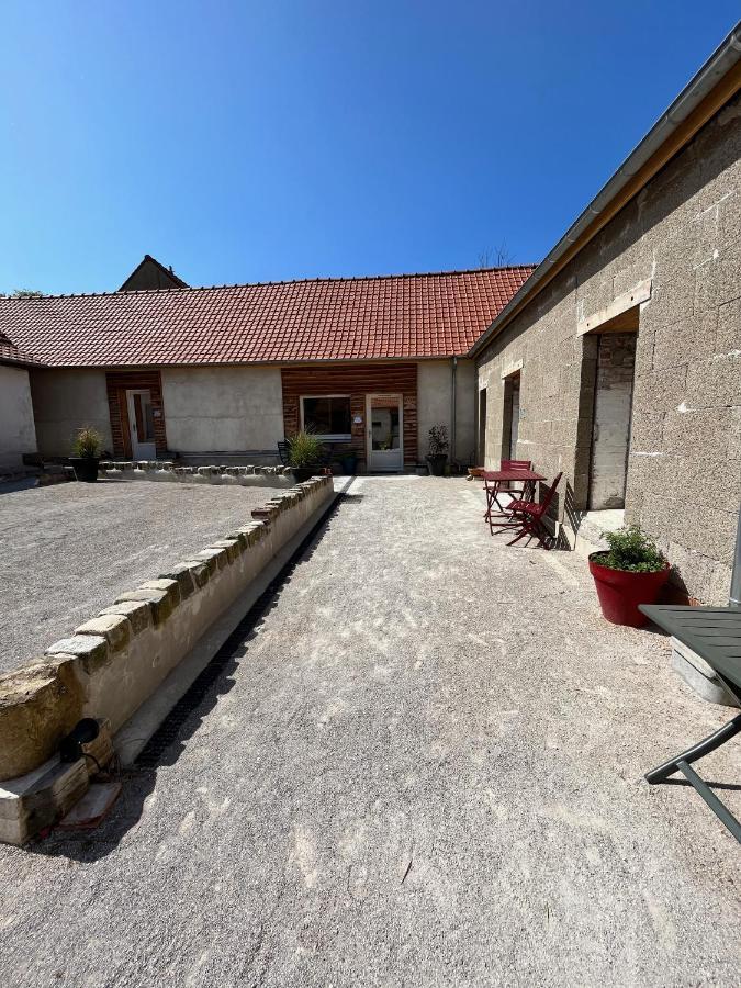 Les Bobos A La Ferme Bed & Breakfast La Madelaine-sous-Montreuil Екстериор снимка