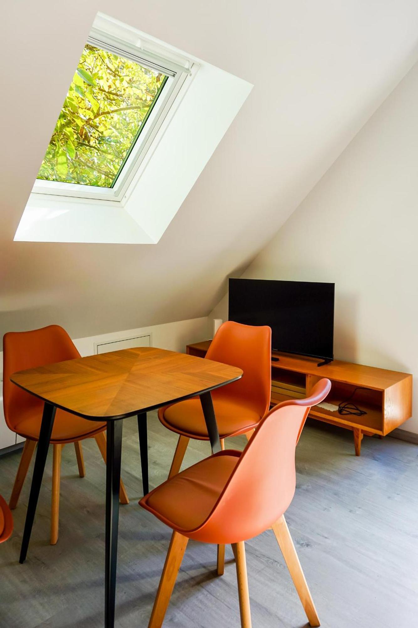 Les Bobos A La Ferme Bed & Breakfast La Madelaine-sous-Montreuil Екстериор снимка